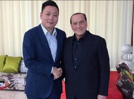 ”文森特因左膝积液正处于康复期，赛季至今，他仅出战4场，场均得到6分1篮板3助攻1.5抢断。